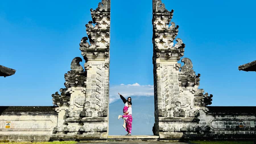 East Bali: Lempuyang temple, Tirta Gangga, Taman Ujung - Lempuyang Temple and the photo queue