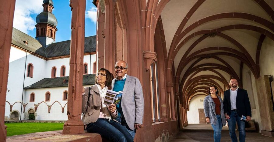 Eltville: Eberbach Monastery Entry Ticket - Entering through the basilica and cloister