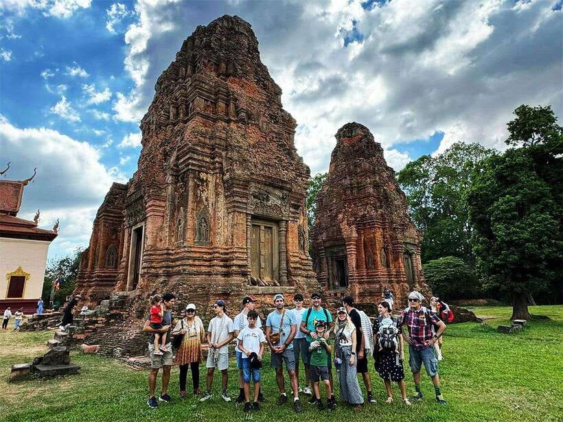Explore Angkor Temple With Tour Guided - Who should choose this tour