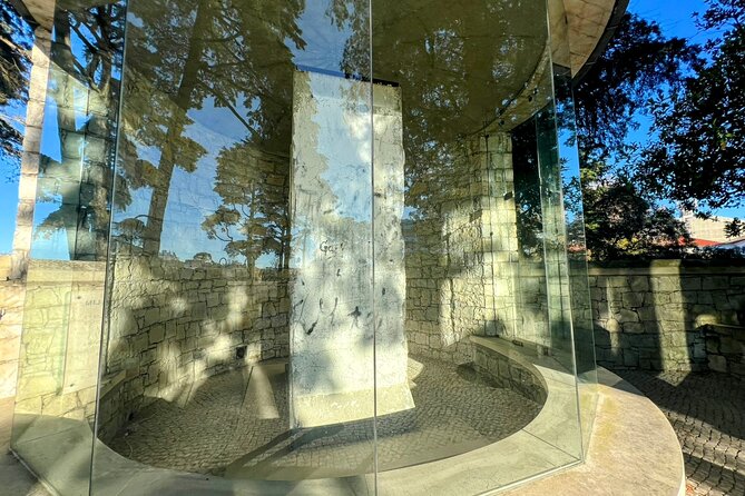 Fatima Private Tour: Shrine, Sacred Way & Shepherds’ Hometown - Inside Lúcia’s 1885 family home