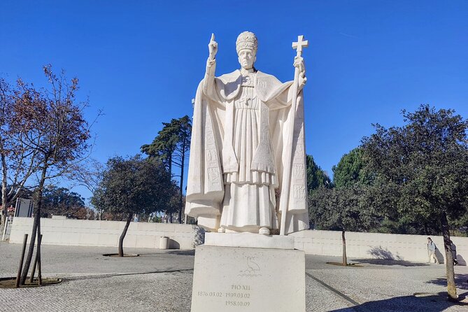 Fatima Private Tour: Shrine, Sacred Way & Shepherds’ Hometown - Francisco and Jacinta’s 1888 home
