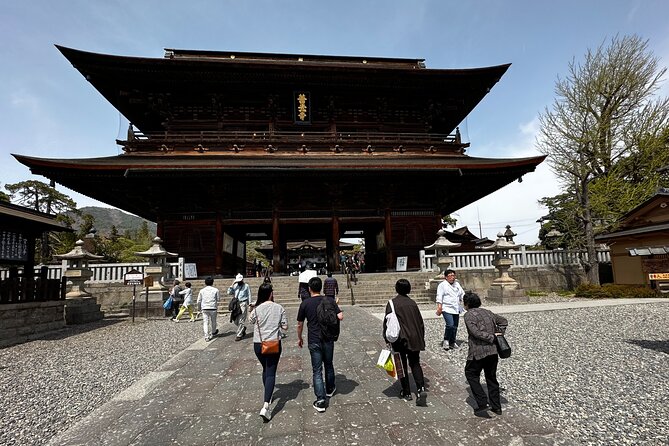 Food & Cultural Walking Tour around Zenkoji temple in Nagano - Matcha and sweets in a Japanese-style room