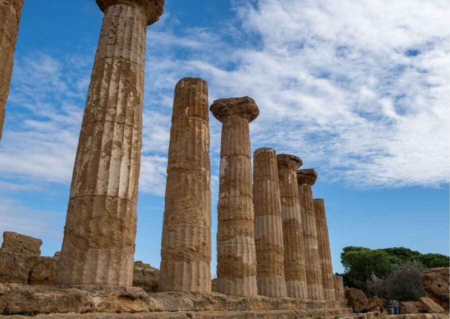 From Agrigento to Siracusa: Valley of Temples & Roman Villa - What the $270.75 price really covers
