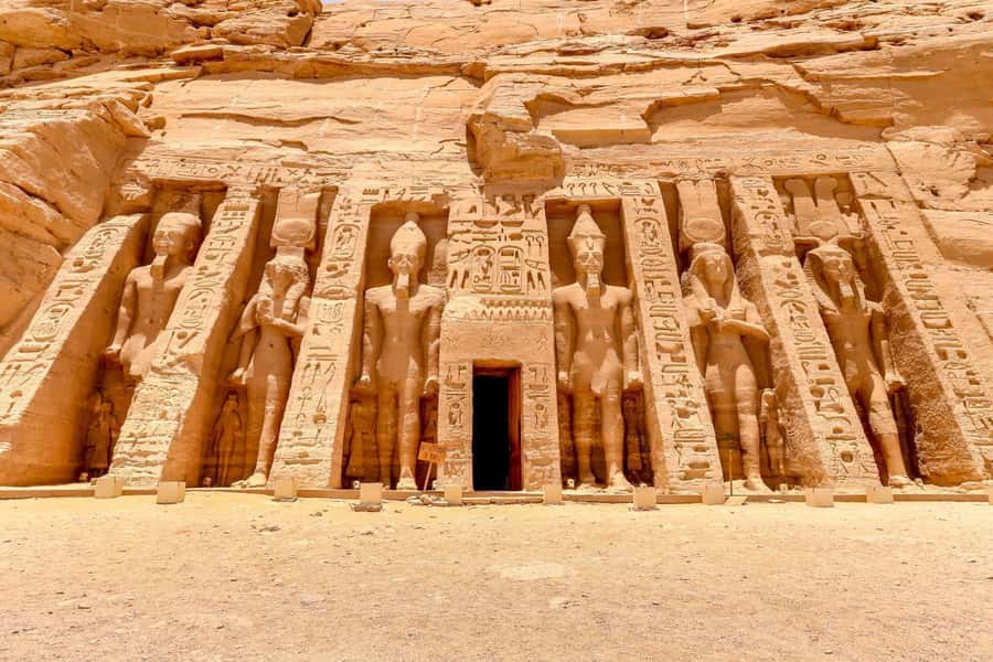 From Aswan: Abu Simbel Ramses and Nefertari Temples Day Trip - Queen Nefertari’s temple deserves equal attention