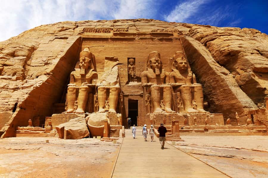 From Aswan: Abu Simbel Temple Day Trip with Hotel Pickup - Arriving at the four statues of Ramses II