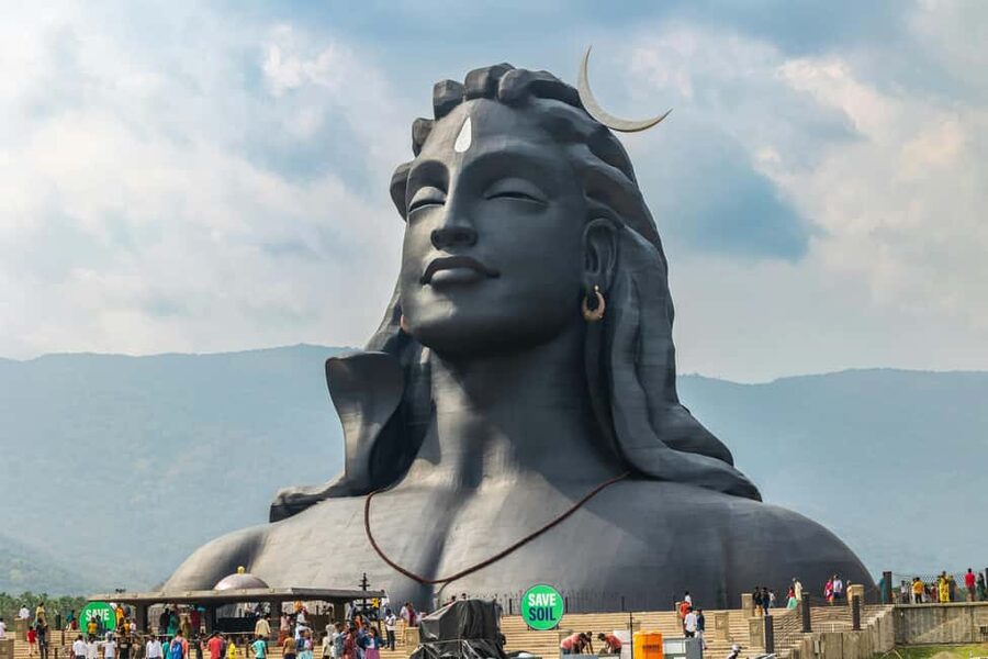 From Bangalore: Lepakshi Temple and Adiyogi Statue Day Trip - Reading the temple’s carvings with a guide