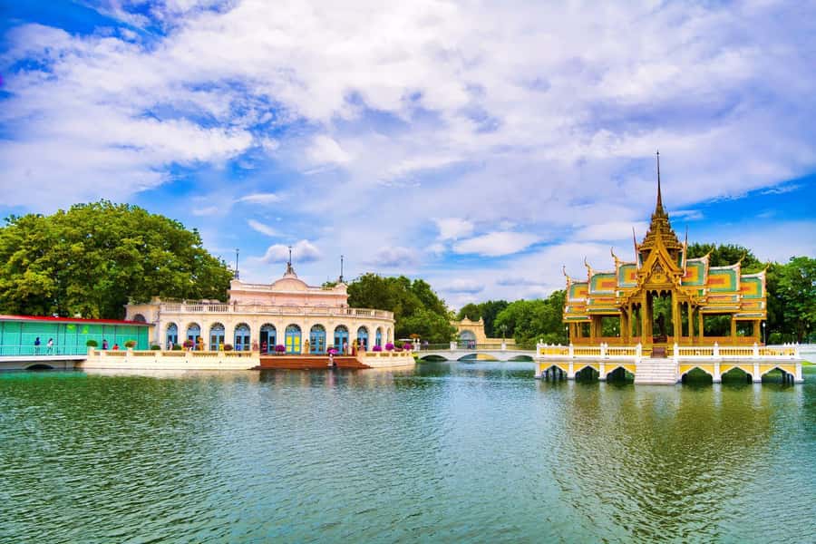 From Bangkok: Ayutthaya Ancient City Temple Tour - Wat Yai Chai Mongkhon brings the ruins to life
