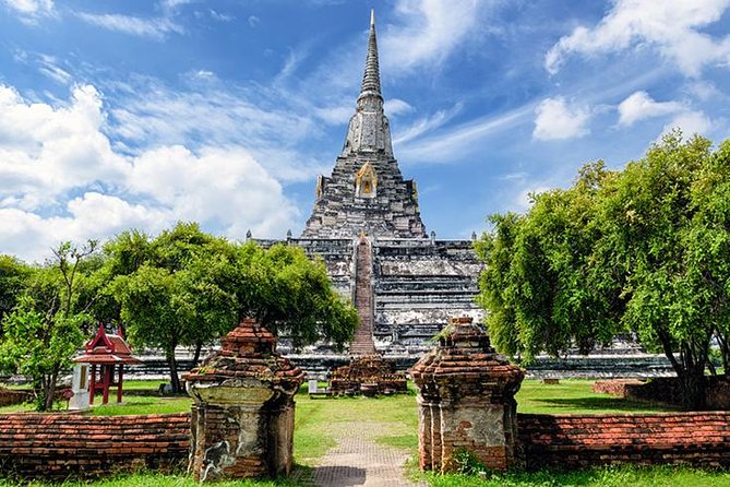 From Bangkok: Ayutthaya Temples Small Group Tour with Lunch - Wat Yai Chai Mang Khon and its long rows of Buddha images