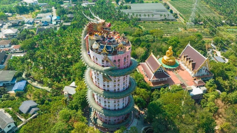 From Bangkok: Don Wai Market, Wat Samphran & Lotus Café Tour - Wat Don Wai: a short temple visit beside the market