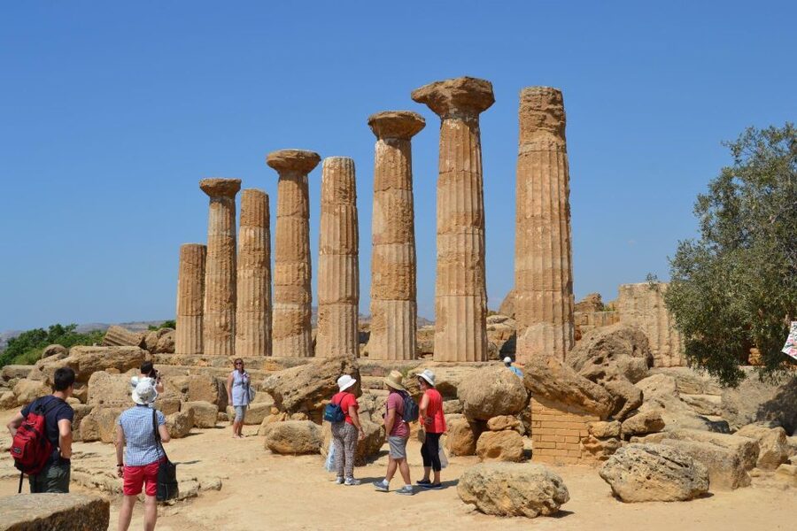 From Cefalù: Guided Tour to Agrigento Valley of the Temples - Lunch, timing, and the shape of the day