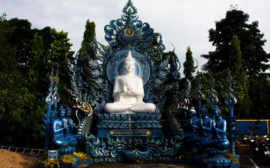 From Chiang Mai: Chiang Rai 2 Temples and Golden Triangle - A long northern Thailand day for $70