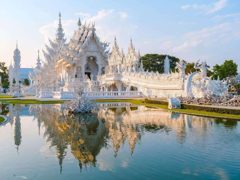 From Chiang Mai: Chiang Rai Famous Temples Guided Tour - Is the $39 price good value?