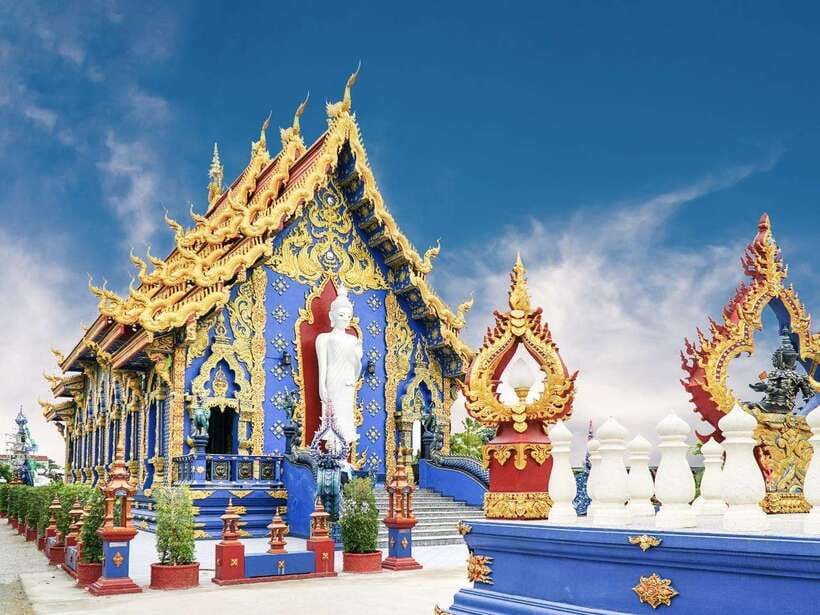 From Chiang Mai: Chiang Rai Famous Temples Guided Tour - Wat Rong Khun, the White Temple