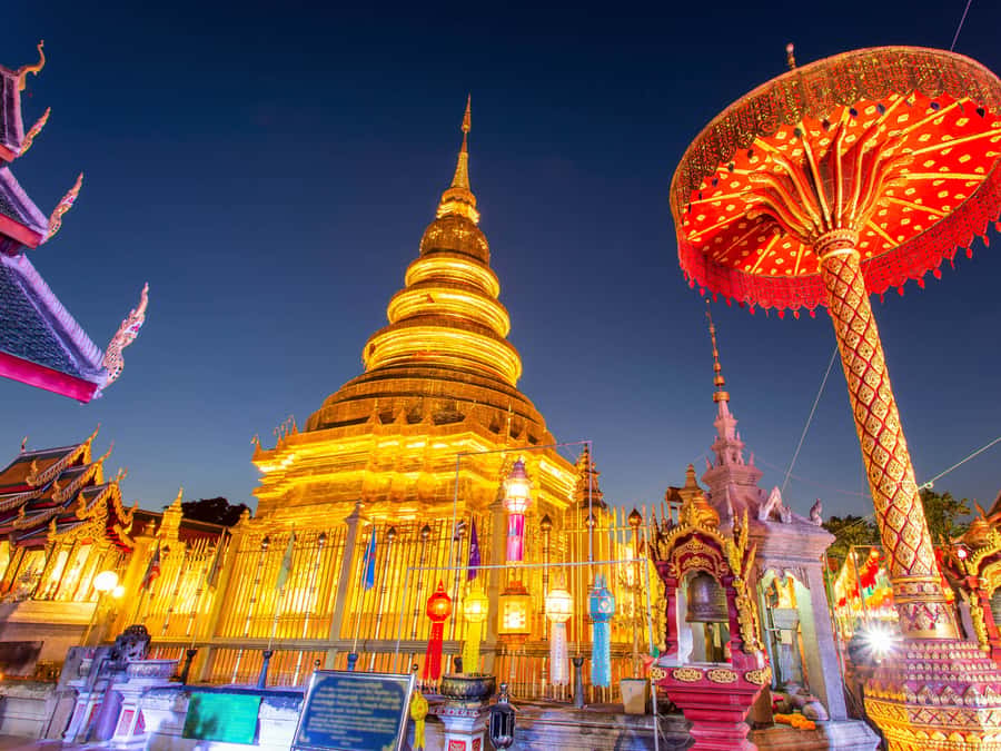 From Chiang Mai: Lamphun and Lampang Temples Tour - Hariphunchai Temple beside the river