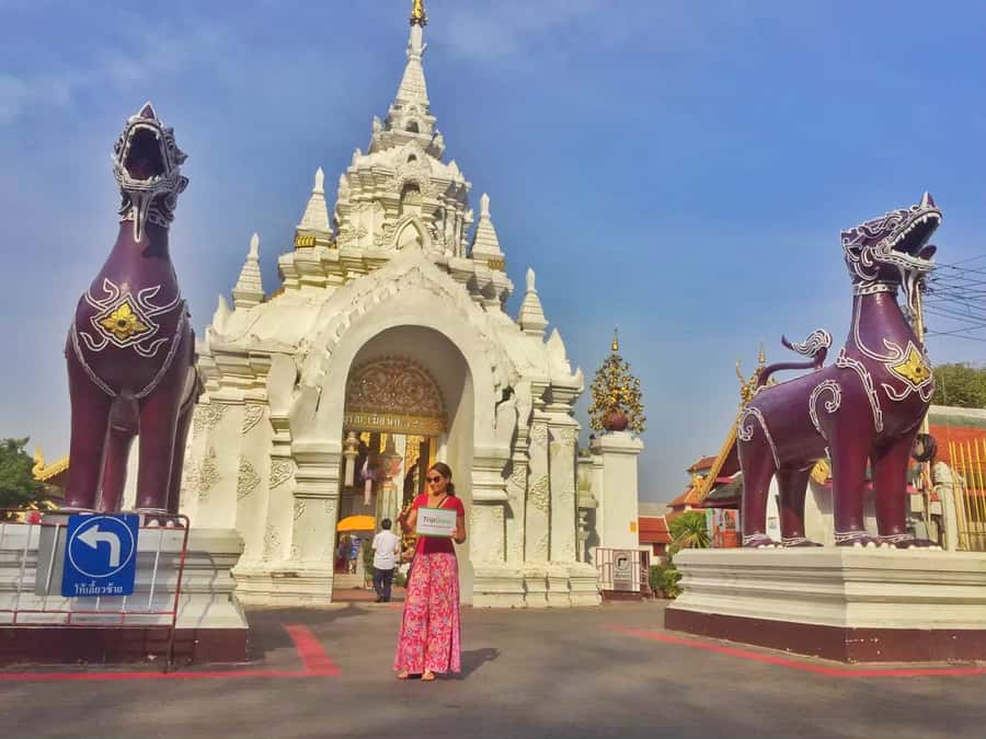 From Chiang Mai: Lamphun and Lampang Temples Tour - The optional horse-cart ride in Lampang