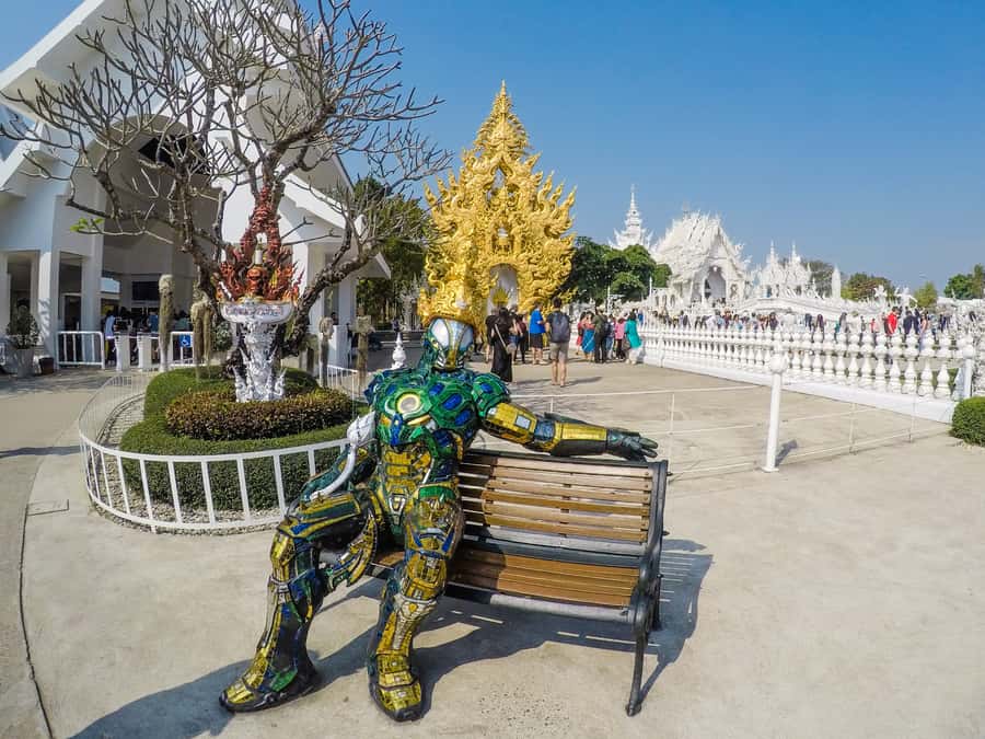 From Chiang Mai: White Temple & Golden Triangle Day Trip - The cafe stop before the long ride home