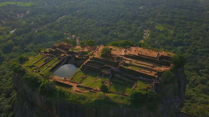 From Colombo: All Inclusive Sigiriya, Dambulla &Village Tour - A village lunch beyond the main sights