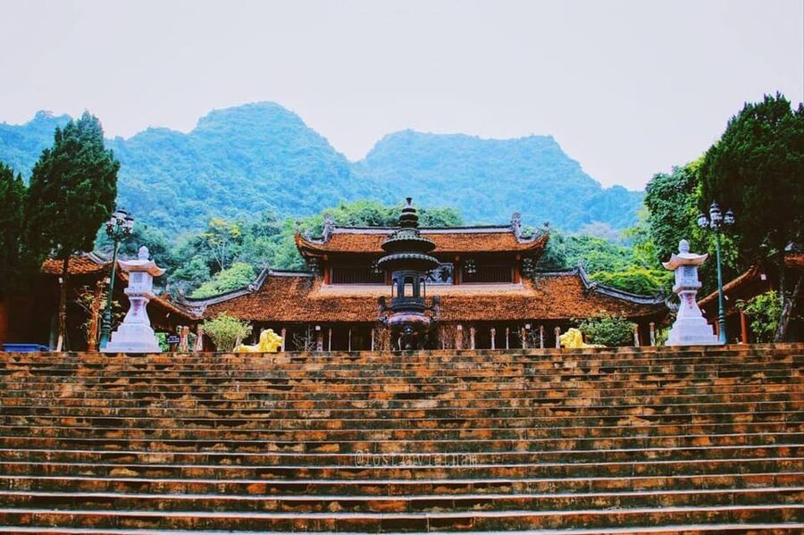 From Ha Noi: Perfume Pagoda – A Pagoda In Deep In A Cave - Three ways to reach Huong Tich Cave