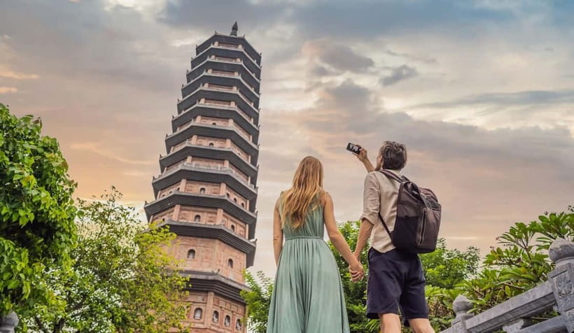 From Hanoi: Ninh Binh Boat Ride, Mua Cave Hike, Temple Visit - Key points at a glance