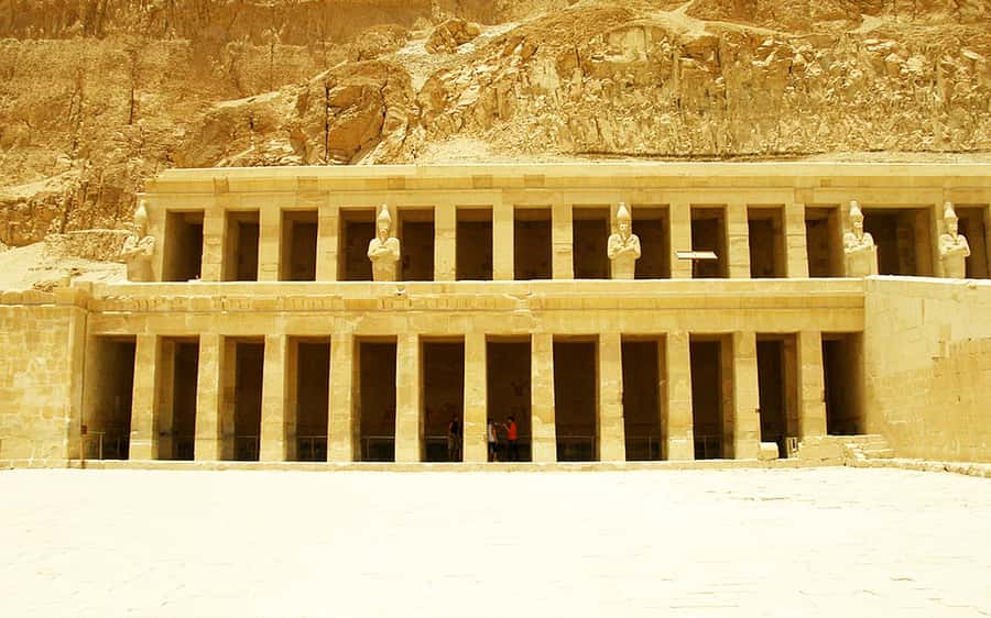 From Hurghada: Luxor Private Day Trip with Temple Tickets - Karnak, Egypt’s vast temple complex