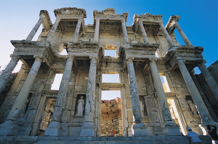 From Izmir: Ephesus, Artemis Temple Tour with Tickets/Lunch - Who should book this Ephesus day trip?