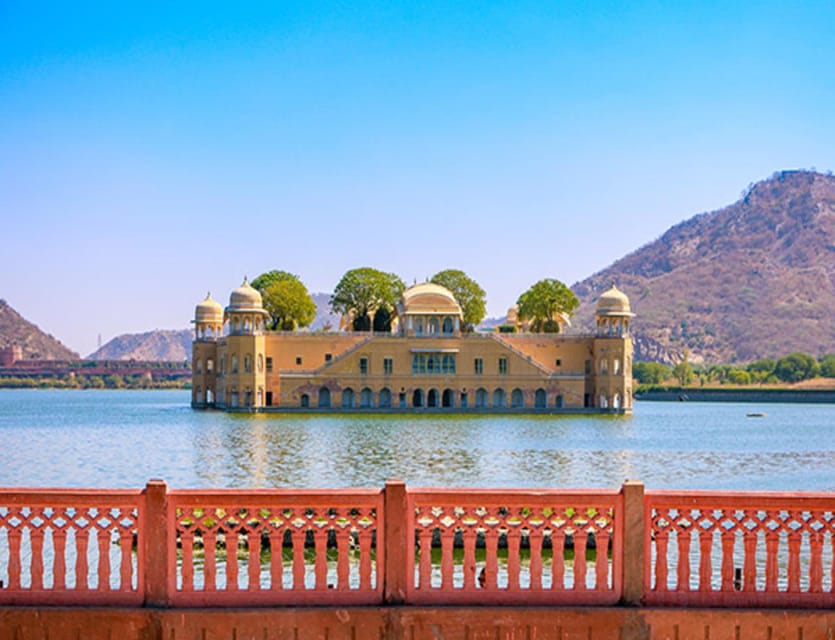 From Jaipur : Jaipur Sightseeing With Galta G Temple - Hawa Mahal and the Famous Pink Façade