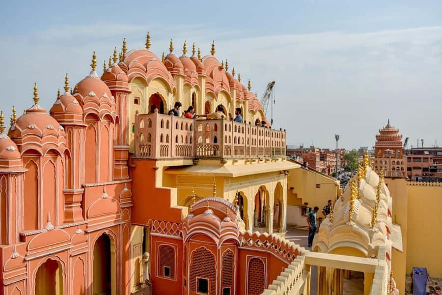 From Jaipur : Jaipur Sightseeing With Galta G Temple - Amber Fort and the Hilltop Royal Court