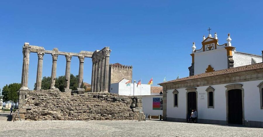 From Lisbon: Évora, Chapel of Bones, & Roman Temple Tour - The Roman Temple, one of Évora’s defining sights
