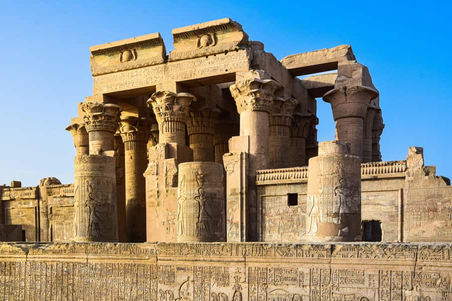 From Luxor: Private Edfu and Kom Ombo Temples Tour & Lunch - Kom Ombo and its two gods