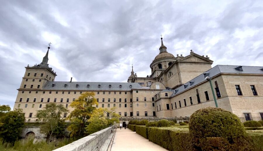 From Madrid: Escorial Monastery and the Valley of the Fallen - The short ride to the Valley of the Fallen