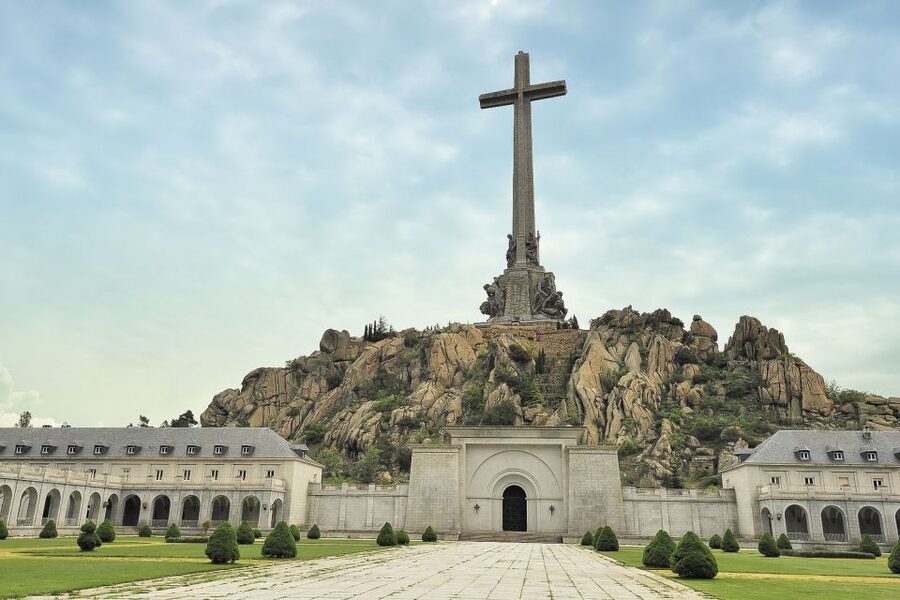 From Madrid: Escorial Monastery & Valley of the Fallen Trip - Why El Escorial makes this more than a quick palace trip