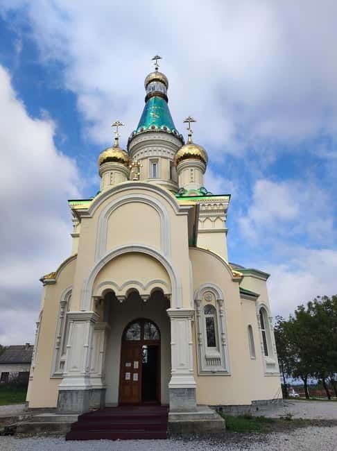 From Novi Sad: Sremski Karlovci and Krusedol Monastery Tour - Fruška Gora, Serbia’s Holy Mountain