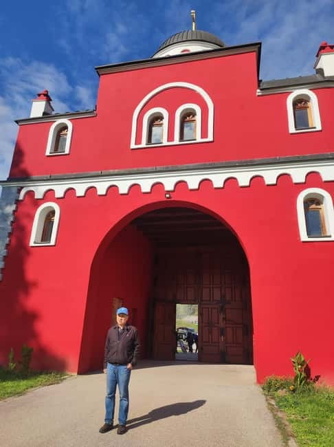 From Novi Sad: Sremski Karlovci and Krusedol Monastery Tour - Grgeteg Monastery and Uroš Predić’s iconostasis