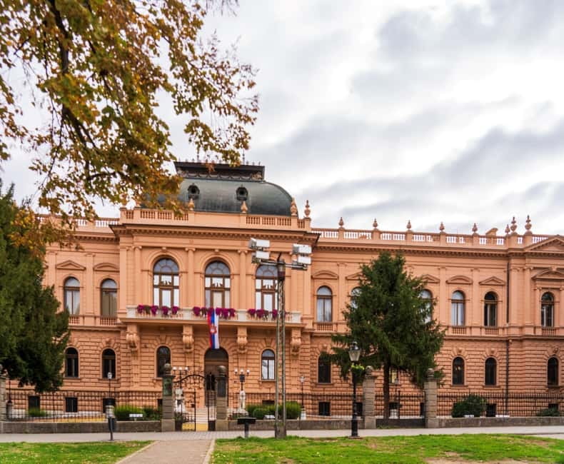 From Novi Sad: Sremski Karlovci and Krusedol Monastery Tour - The Chapel of Peace and the idea of a round table