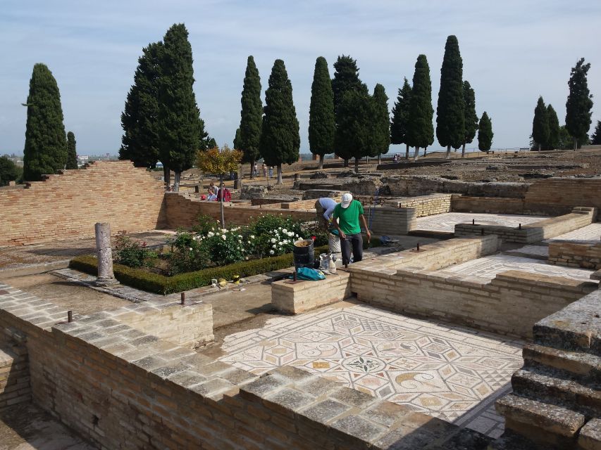 From Seville: Italica Roman City & Medieval Monastery Tour - The ride from Seville and the meeting arrangements