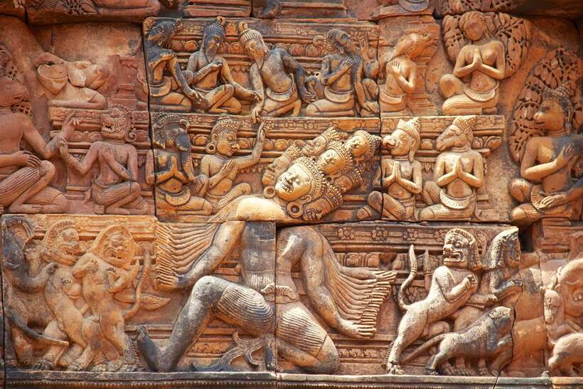 From Siem Reap: Angkor Wat Full-Day Private Tour & Sunrise - Guides, photos, and the small-group setup