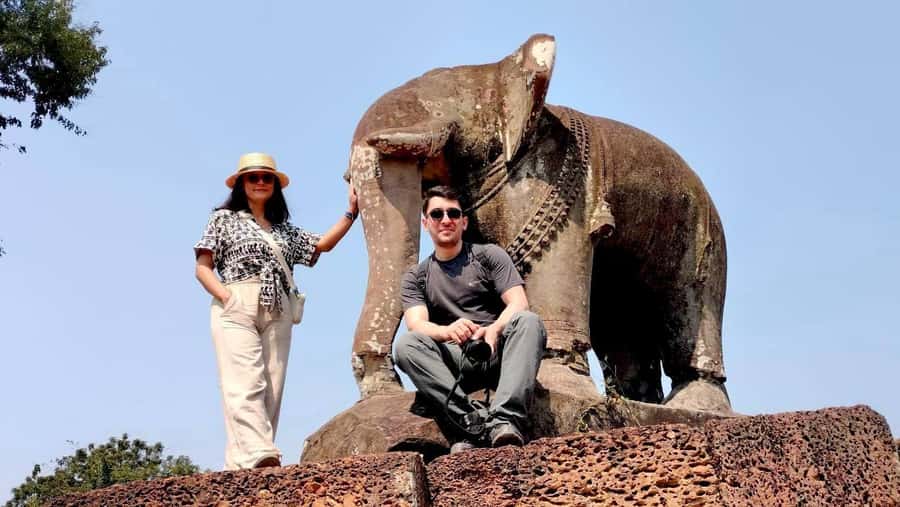 From Siem Reap: Banteay Srei Temple & Grand 5 Temple Tour - The guide shapes the whole day