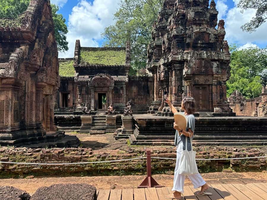 From Siem Reap: Banteay Srei Temple & Grand 5 Temple Tour - Preah Khan closes the circuit on a large scale