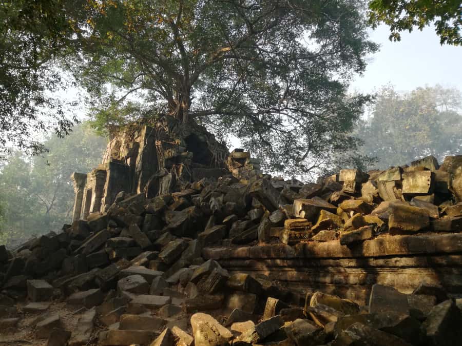 From Siem Reap: Half-Day Tour to Beng Mealea Temple - The one-hour drive from Siem Reap