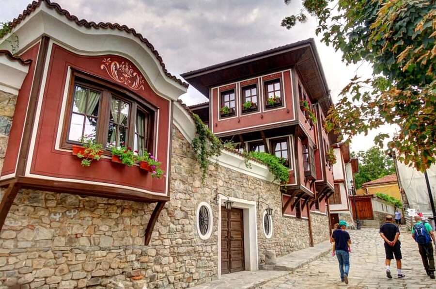 From Sofia: Plovdiv and Rila Monastery tour in one day - The long transfer to Rila Monastery