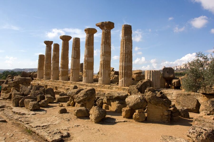From Taormina: Valley of The Temples & Piazza Armerina Tour - Meeting the coach in Taormina