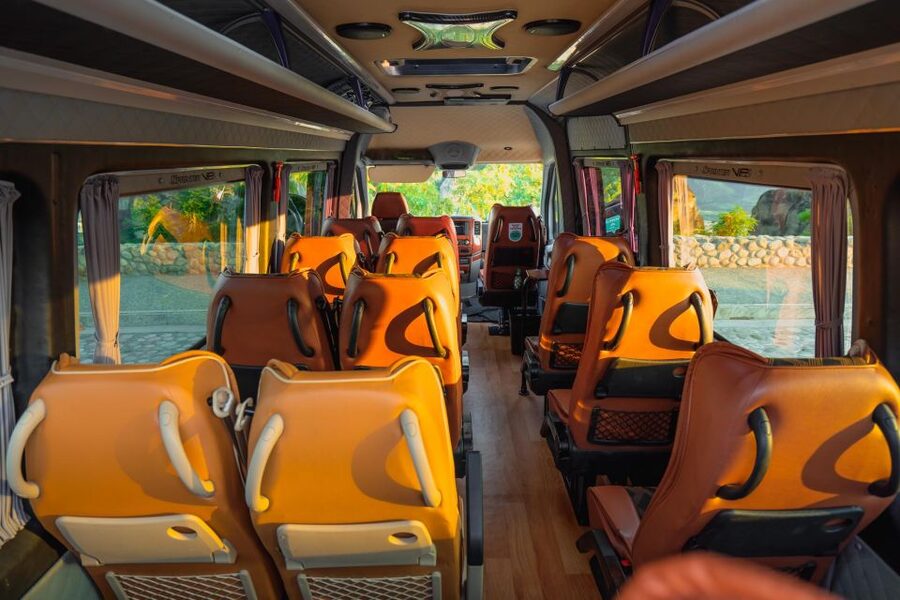 From Thessaloniki: Train Trip to Meteora & Monastery Tour - Scenic viewpoints and photo stops