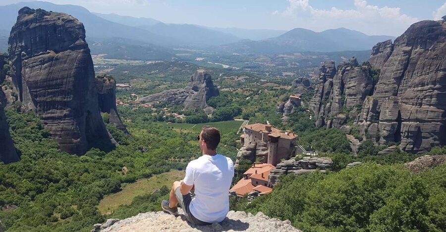 From Thessaloniki: Train Trip to Meteora & Monastery Tour - The 8:00 AM train beneath Mount Olympus