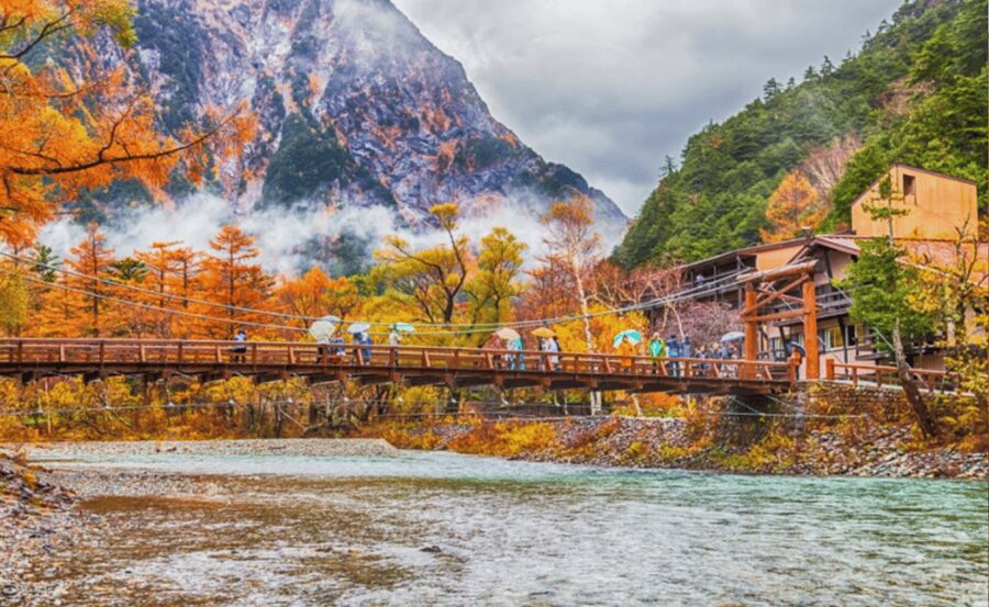 From Tokyo: Nagano, Zenkoji Temple, Snow Monkeys Day Trip. - Matsumoto Castle: an important schedule detail