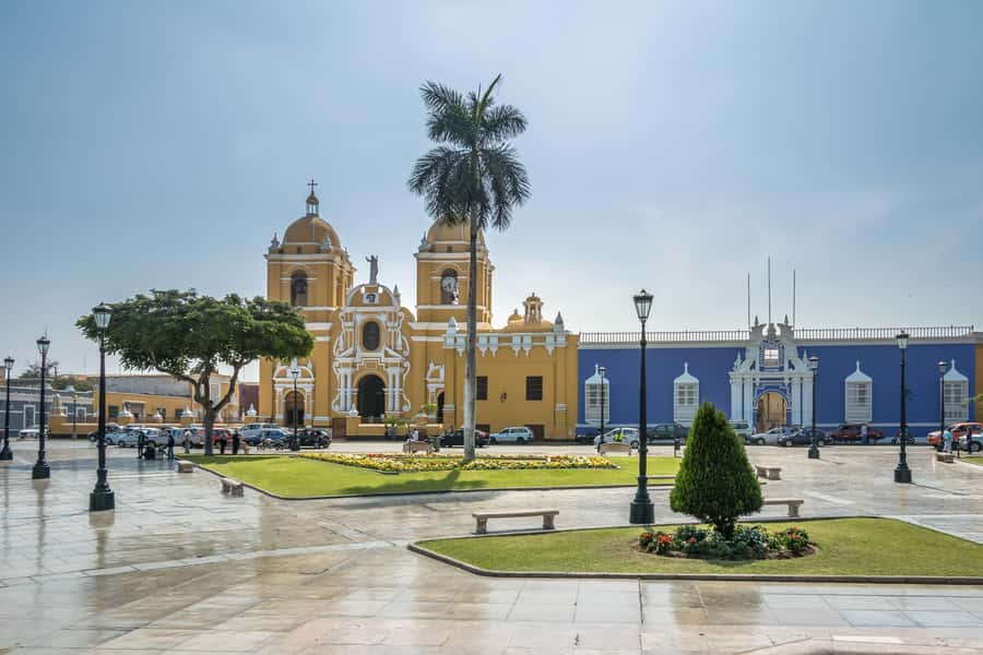 From Trujillo: Temple of the Moon and Sun and Chan Chan - Is the $85 price fair?
