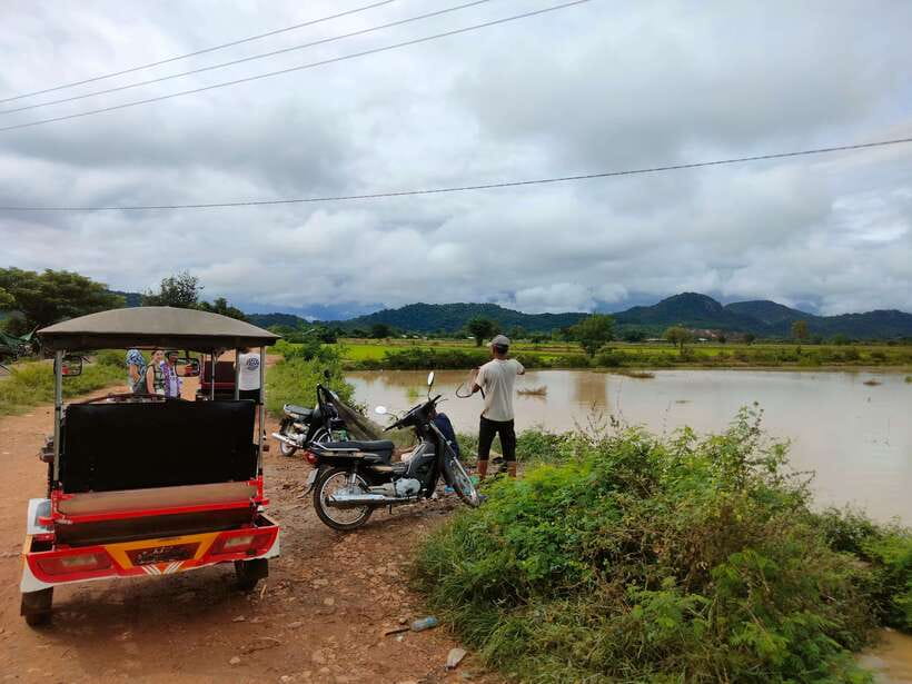 Full-day: Original bamboo train, Wat Banan, Phnom Sampov - A long day that shows Battambang properly