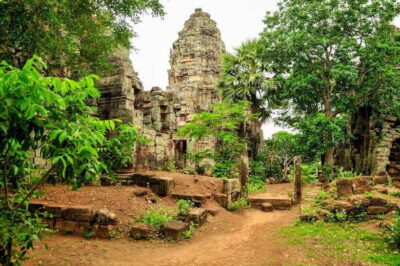 Full-day: Original bamboo train, Wat Banan, Phnom Sampov