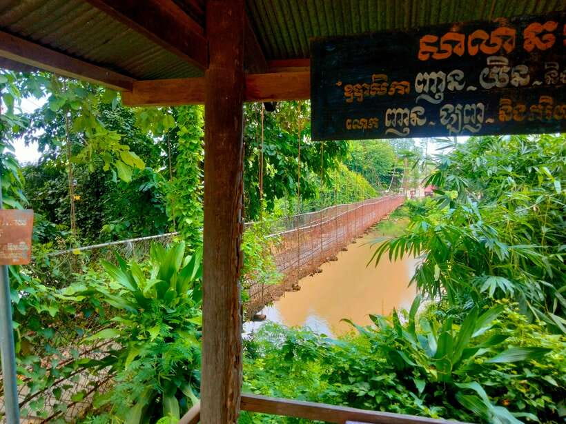 Full-day: Original bamboo train, Wat Banan, Phnom Sampov - Phnom Sampov, the Killing Cave, and Cambodia’s painful past