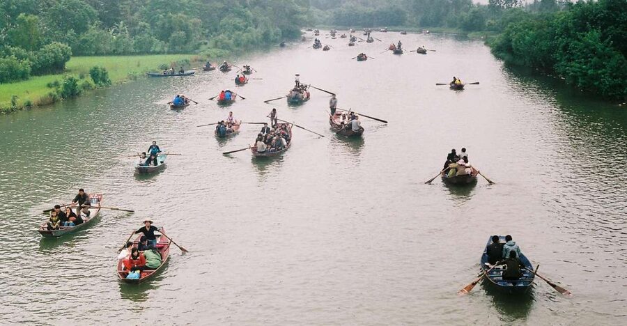 Full-Day Perfume Pagoda Private or Small-Group Tour - The 8:30 AM departure from Hanoi Old Quarter