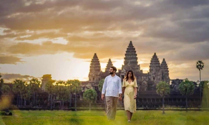Full Day Private of Angkor Wat Tour with Tuk Tuk - Angkor Thom and Bayon bring the biggest change of mood